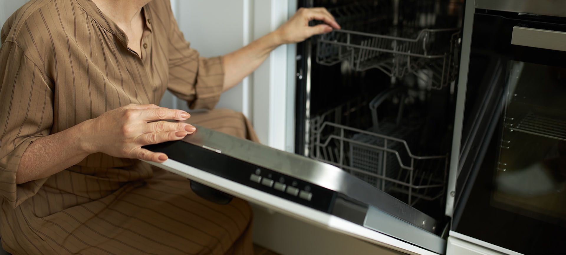 Common Reasons a Dishwasher May Break