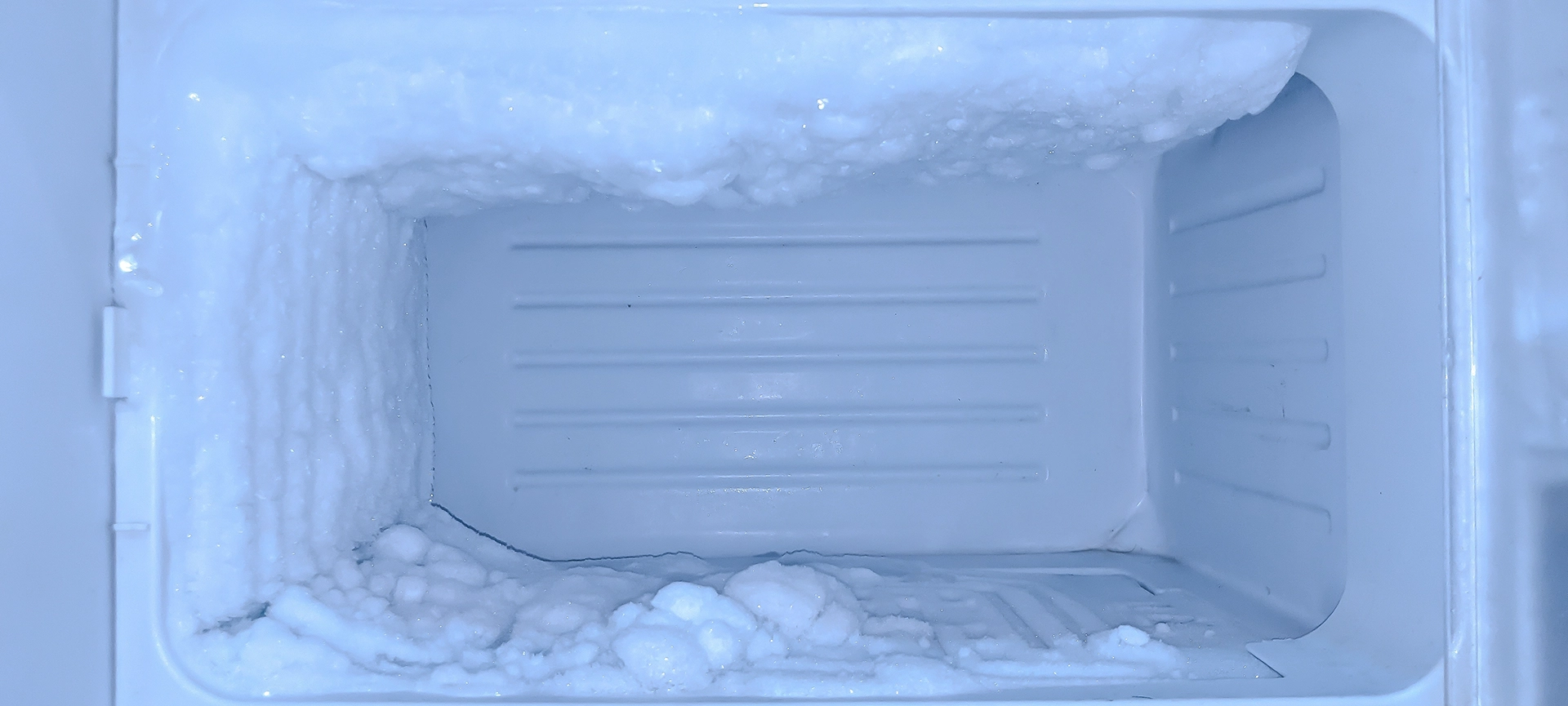 why-does-ice-keep-building-up-in-the-back-of-the-fridge-appliance